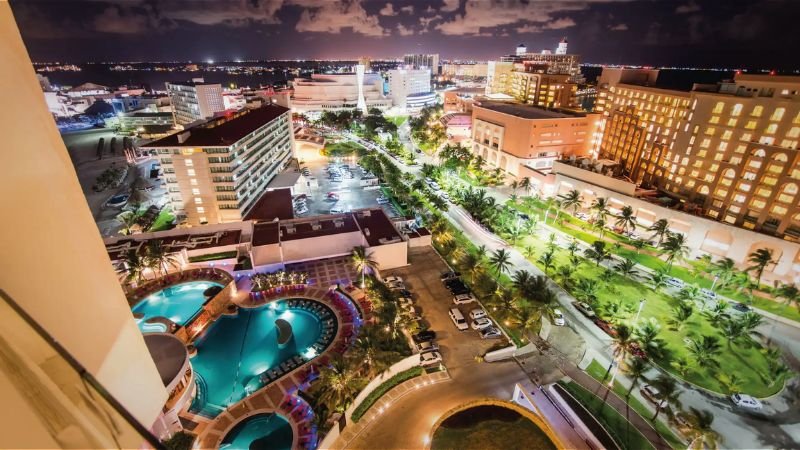 Emirates Airlines Cancun Office Address