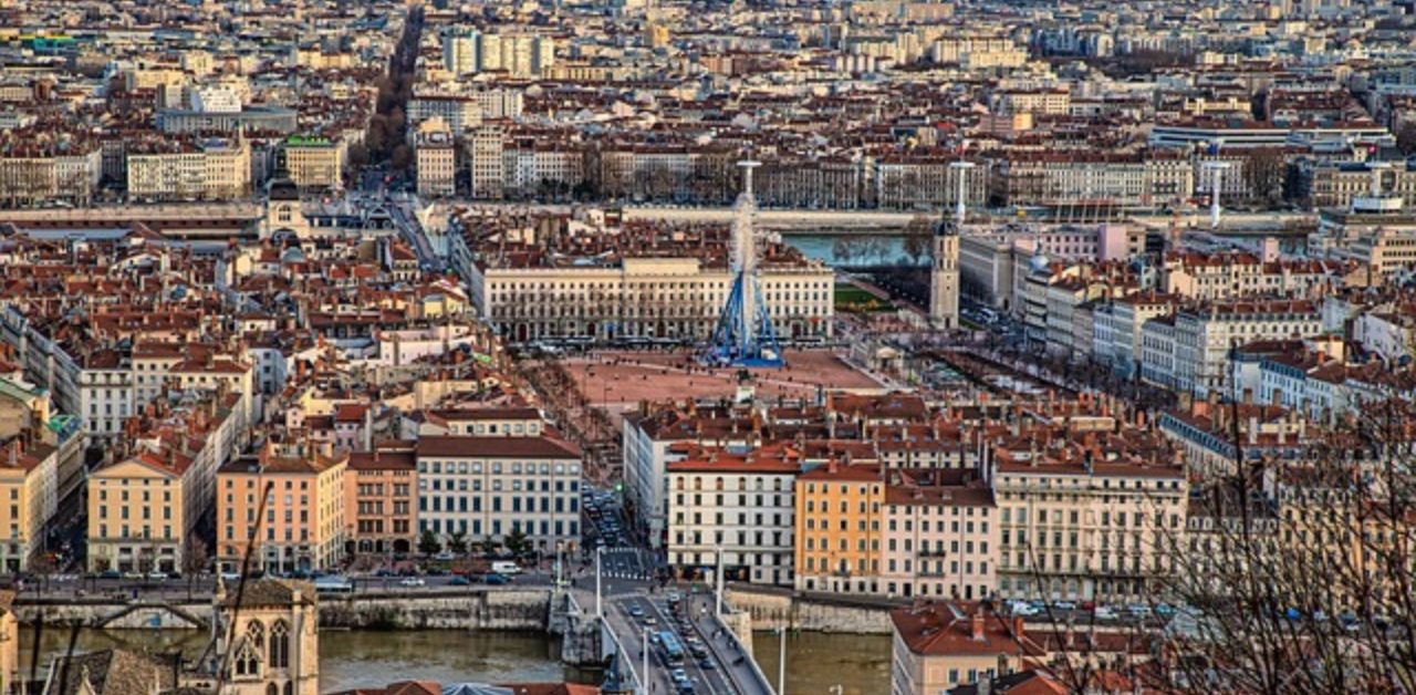 Air Cairo Lyon Office Address