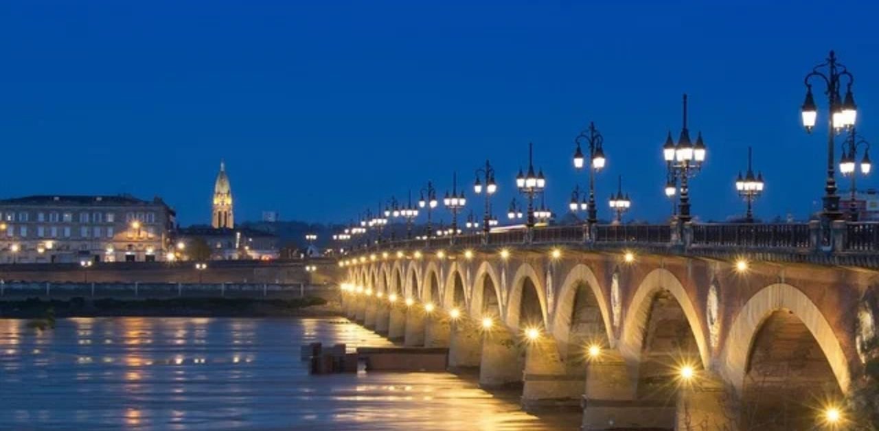 Air Transat Bordeaux Office Address
