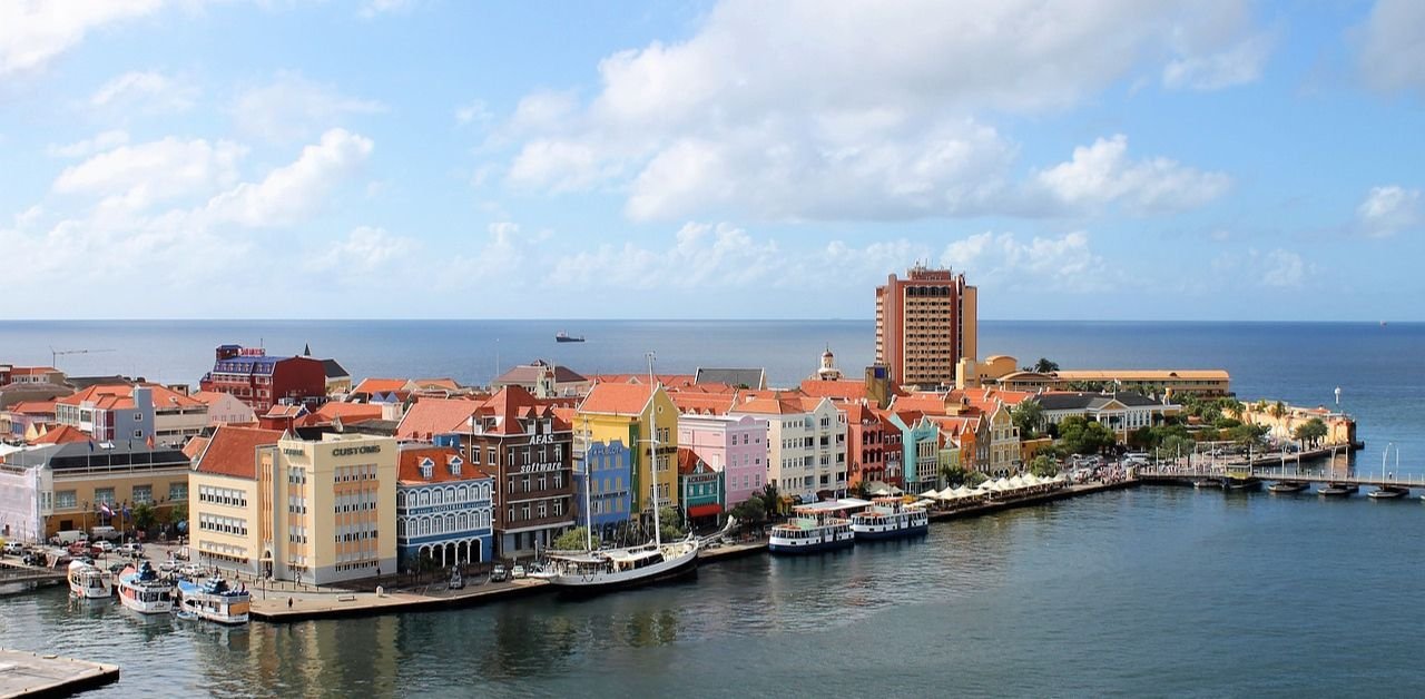 Air Transat Curacao Office