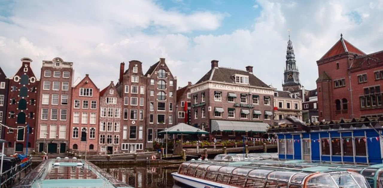 Air Transat Netherlands Office Address