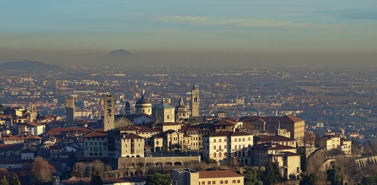 Blue Air Bergamo Office Address