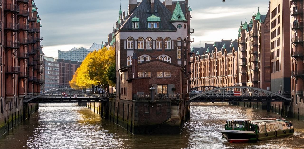 Blue Air Hamburg Office Address