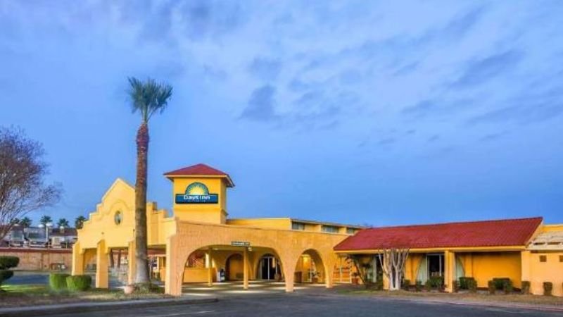 Envoy Air Del Rio Office Address