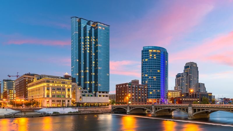 Envoy Air Grand Rapids Office Address