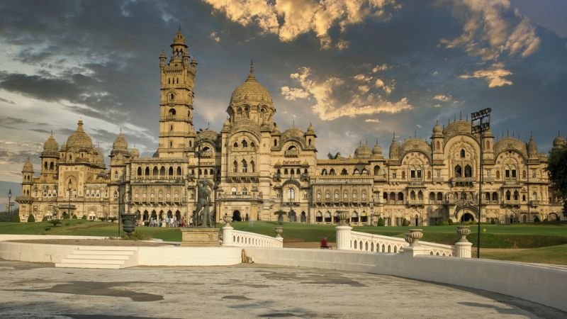 Etihad Airways Vadodara Office Address
