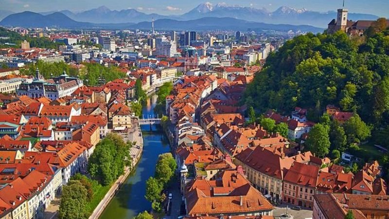 Iberia Airlines Slovenia Office Address