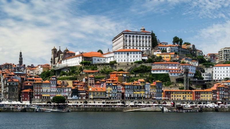 Lufthansa Airlines Porto Office in Portugal