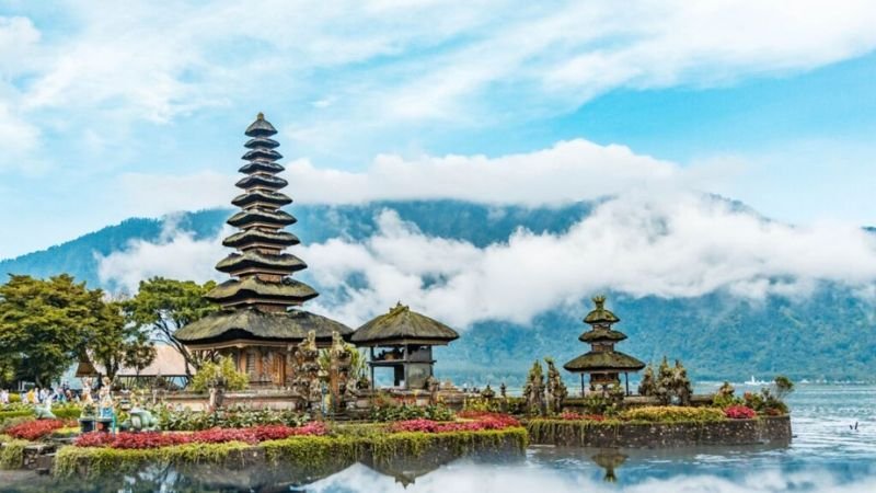 Qantas Airways Bali Office Address