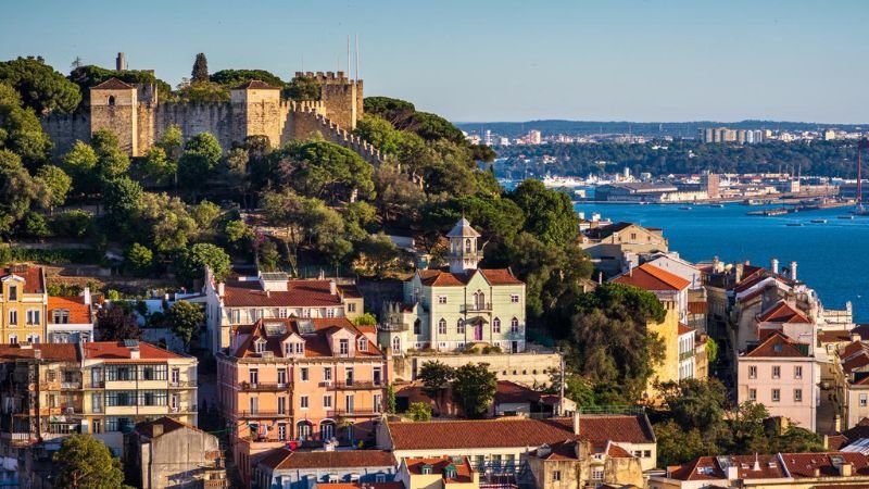 Qantas Airways Lisbon Office Address