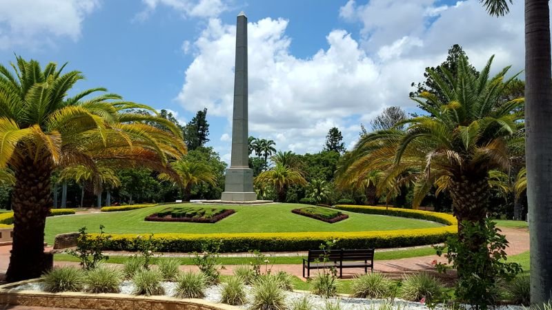 Qantas Airways Rockhampton Office Address