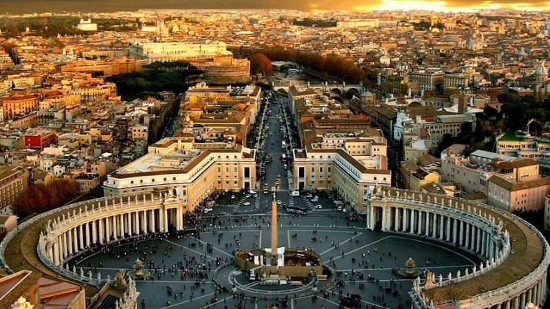 Qantas Airways Roma Office Address
