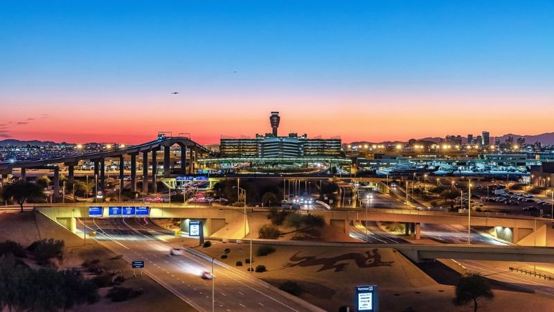 United Airlines Phoenix Sky Harbor Office Address