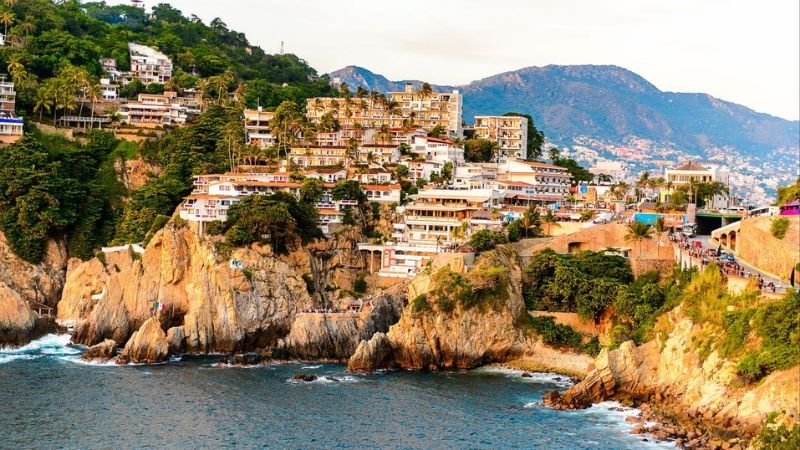 Qantas Airways Acapulco Office Address