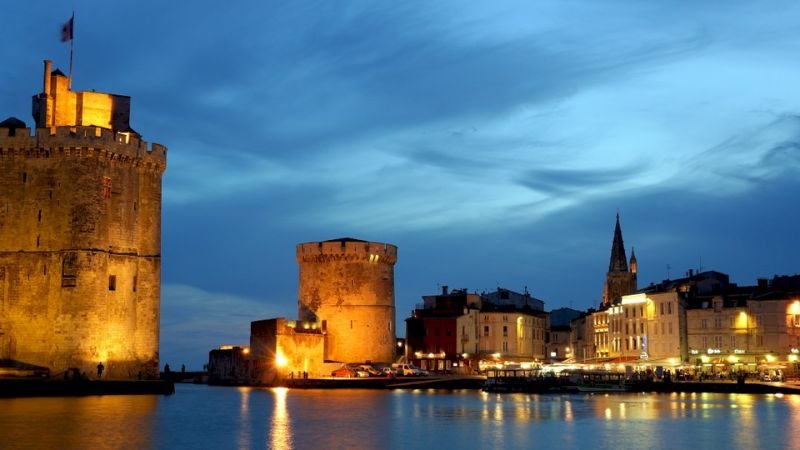 Luxair La Rochelle Office in France